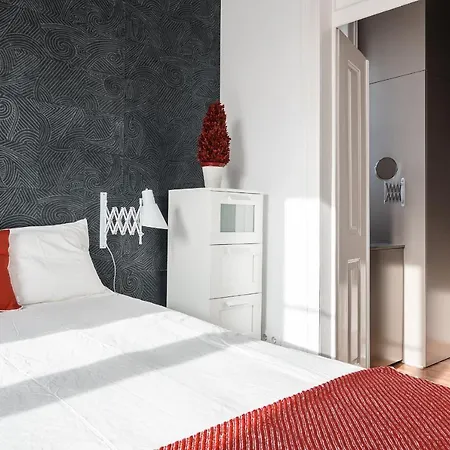 Elegant 3 Bedroom Flat With View In Principe Real Appartement *