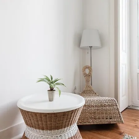 Elegant 3 Bedroom Flat With View In Principe Real Apartment Lisbon